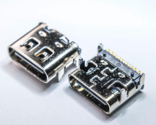 TYPE-C16PIN板上带弹有柱四脚插板